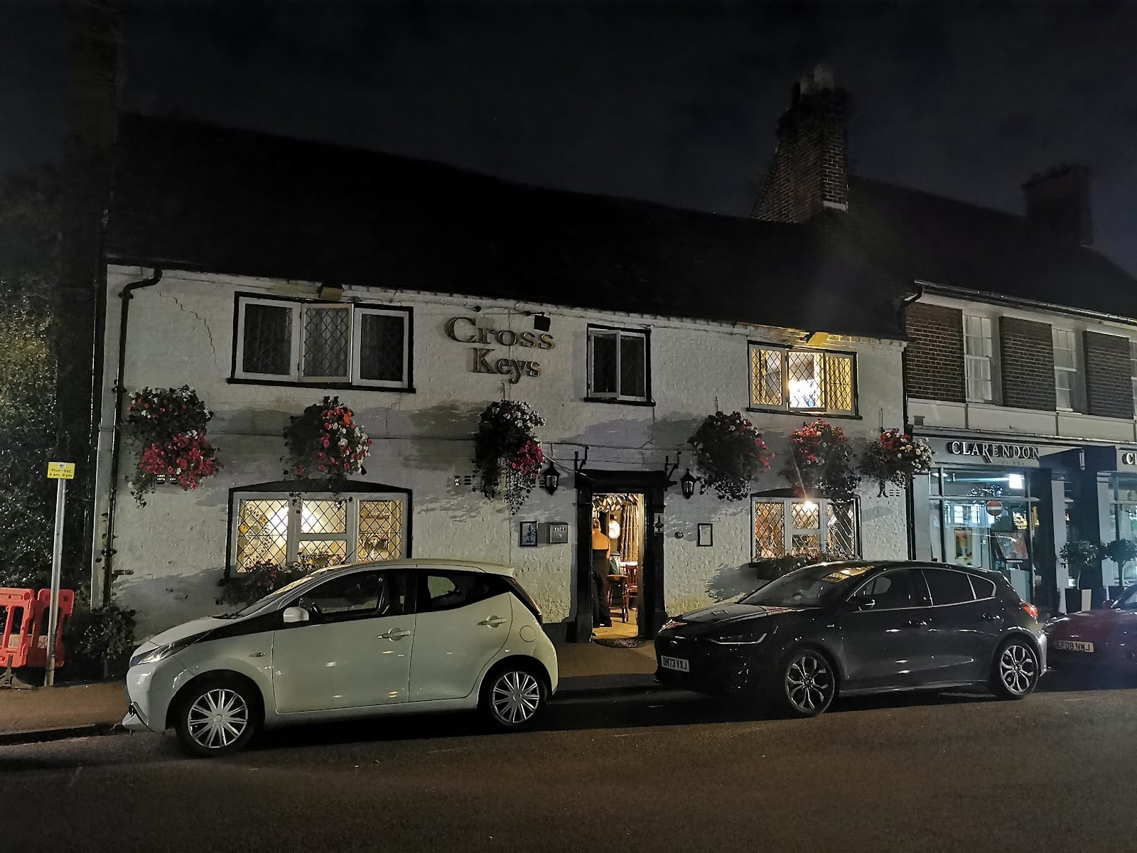 Cross Keys, photo 3