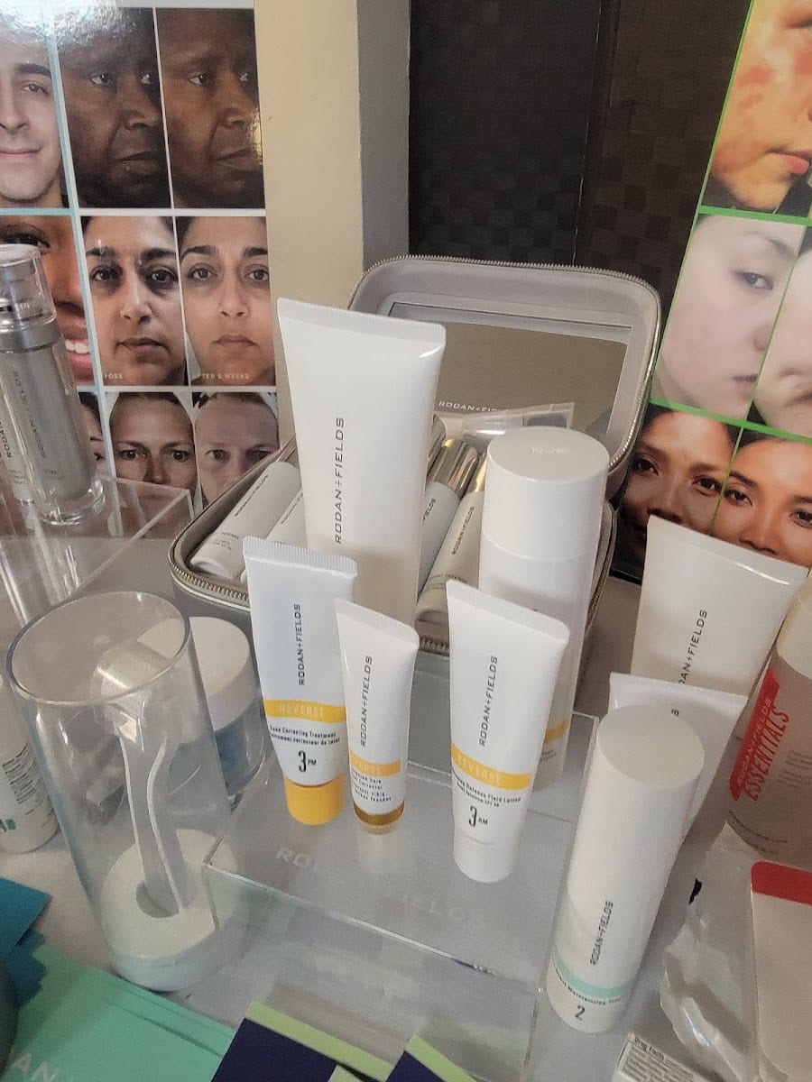 Deluxe Cheveux Salon, photo 3