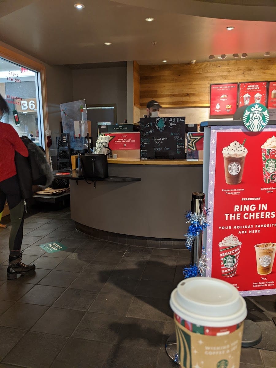 Starbucks, photo 2