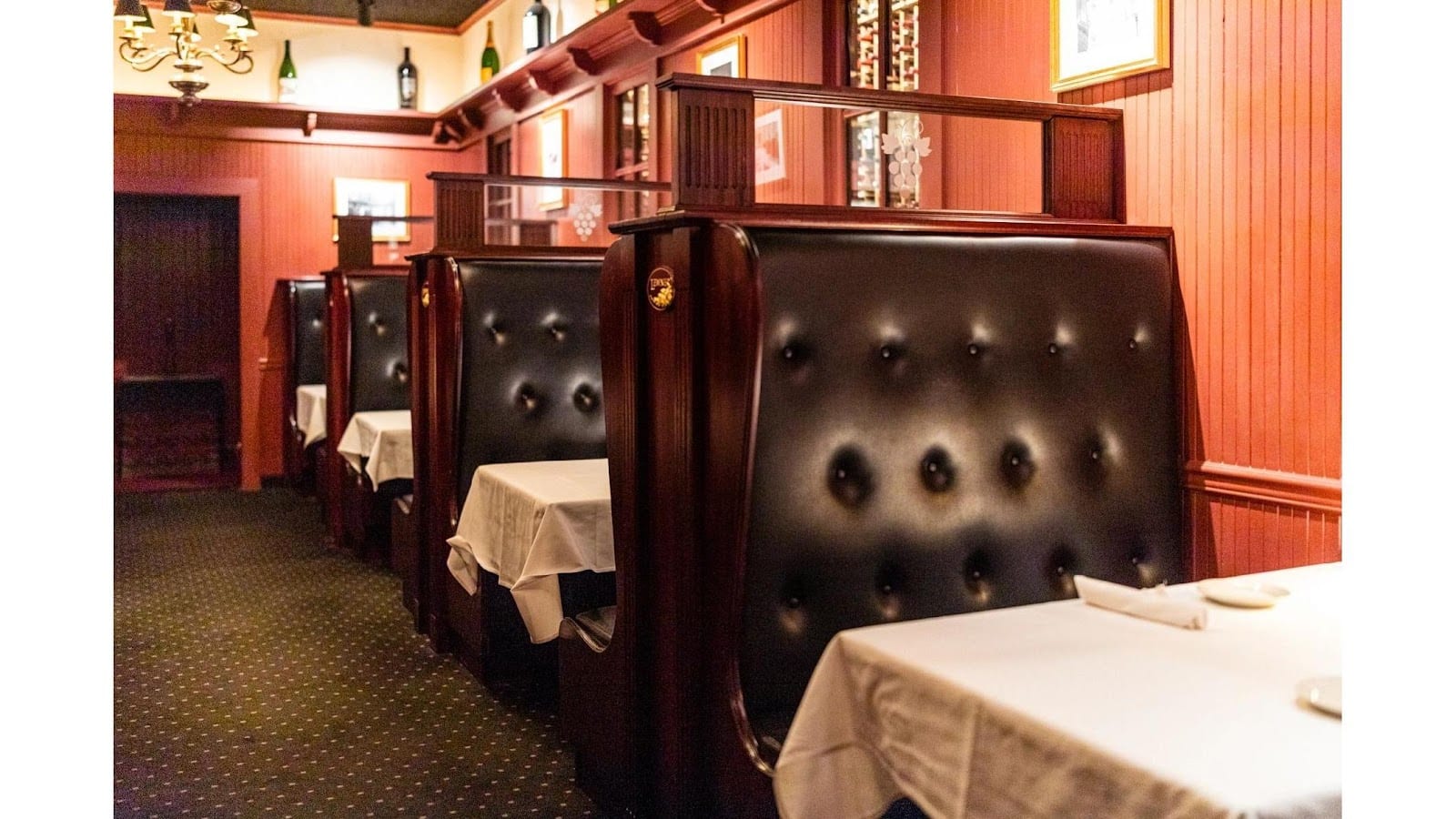 Lewnes' Steakhouse, photo 2