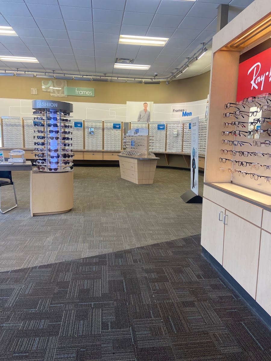 Eyeglass World