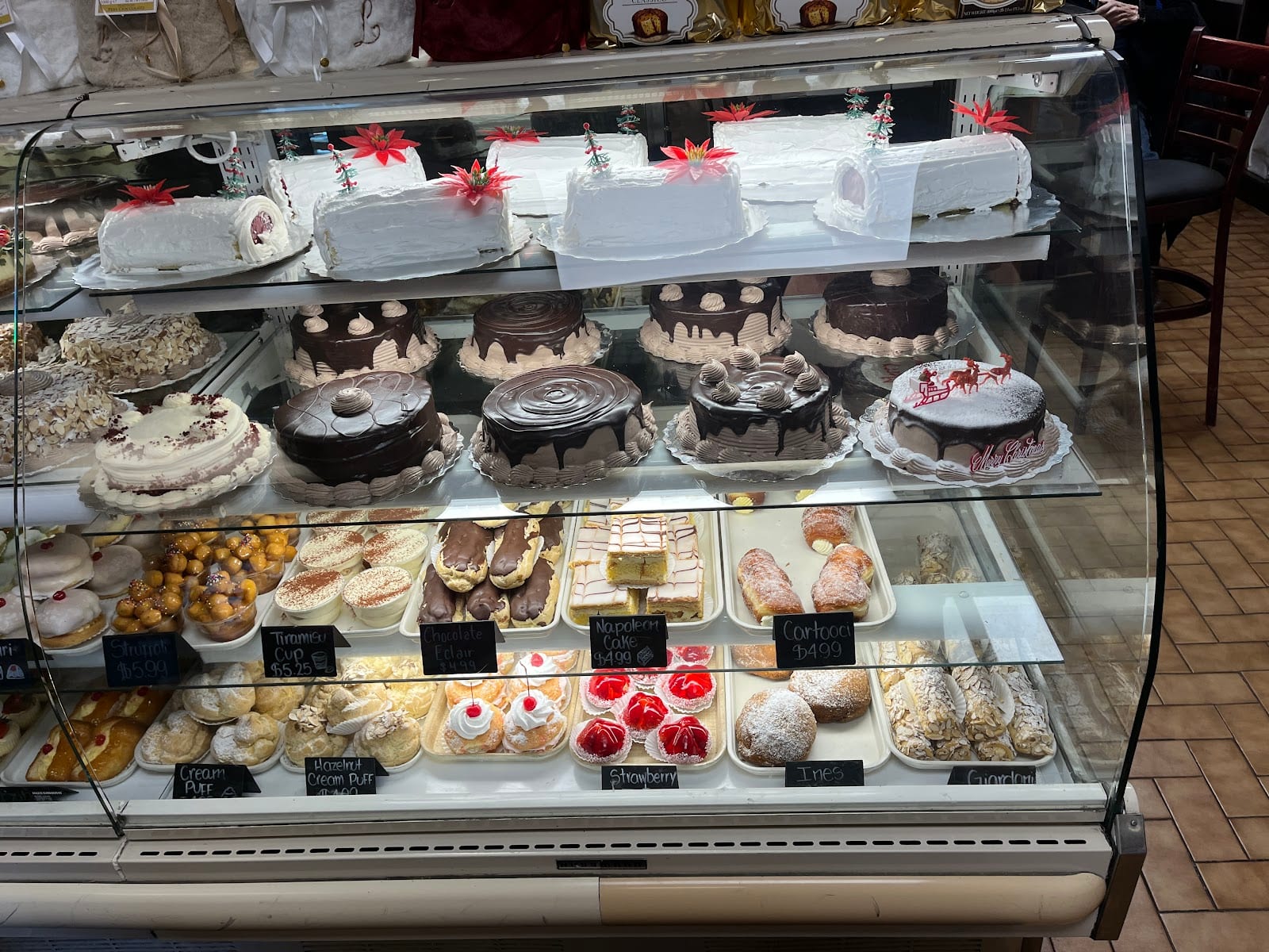 Messina Bakery, photo 3