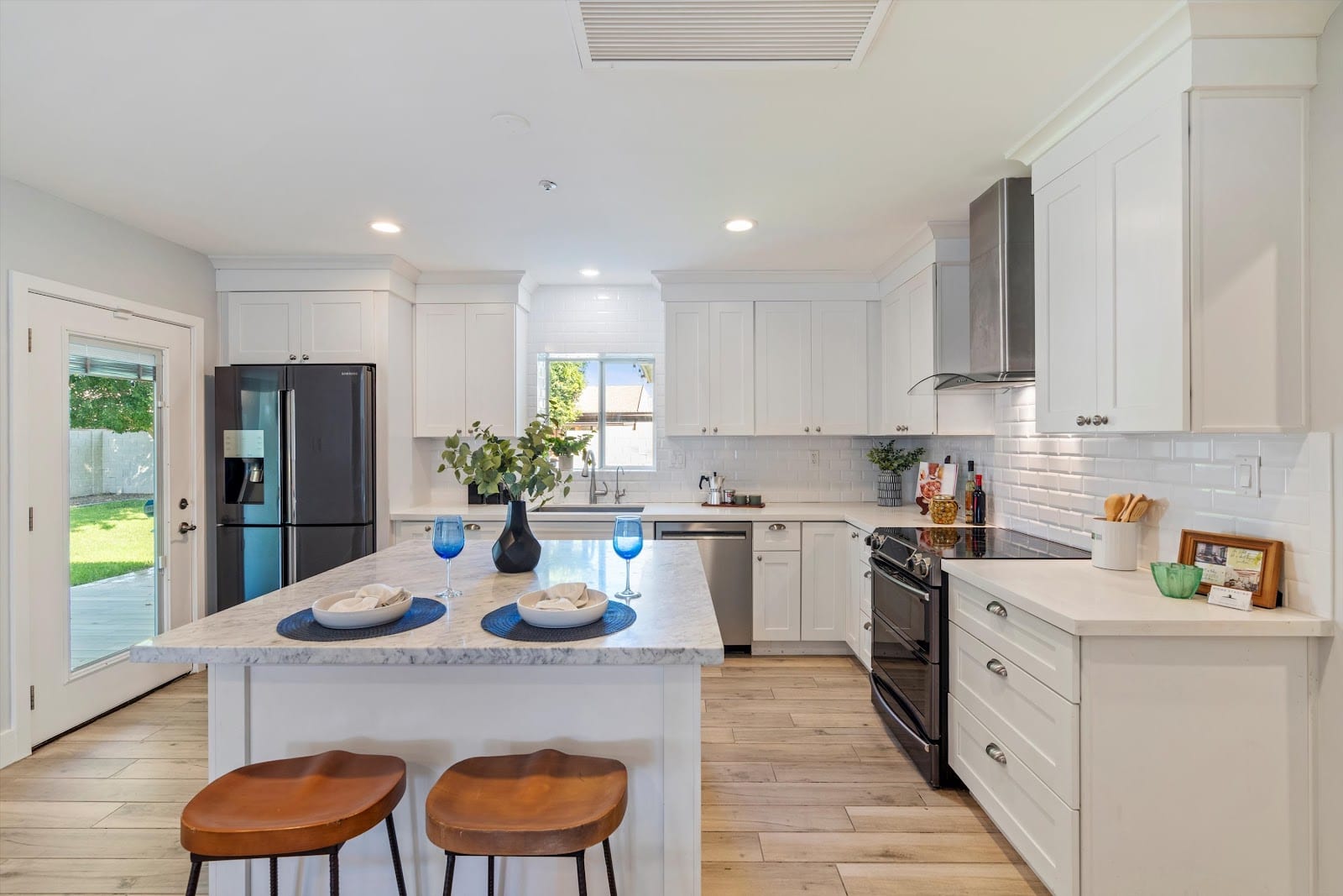 Farrell Hogenauer | Scottsdale Realtor | Rebel Real Estate Group