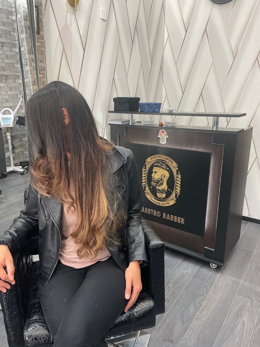 Barbier 9 ème MAESTRO BARBER Salon de coiffure pour homme et femme, photo 3