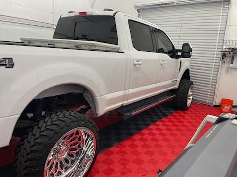 Hilarios Window Tinting, photo 3