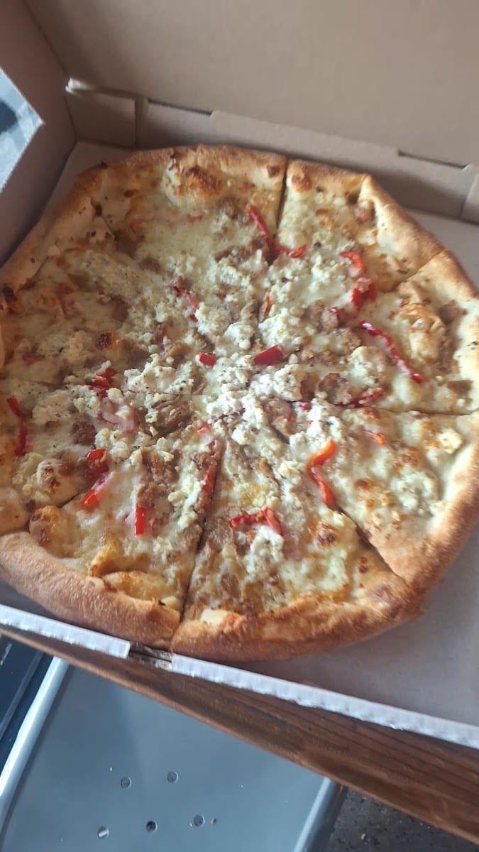 Bear Canyon Pizza on Tanque Verde, photo 3