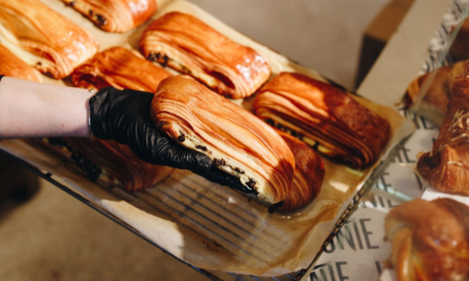 Leonie Bakery