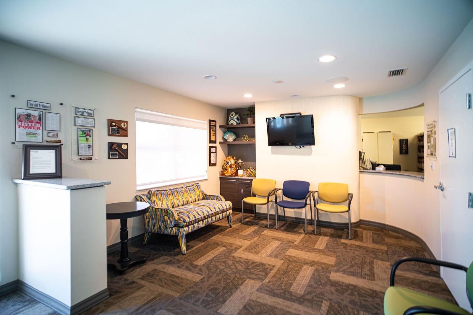 Tomeo & Tomeo Dental Impant & Oral Surgery Center, photo 2