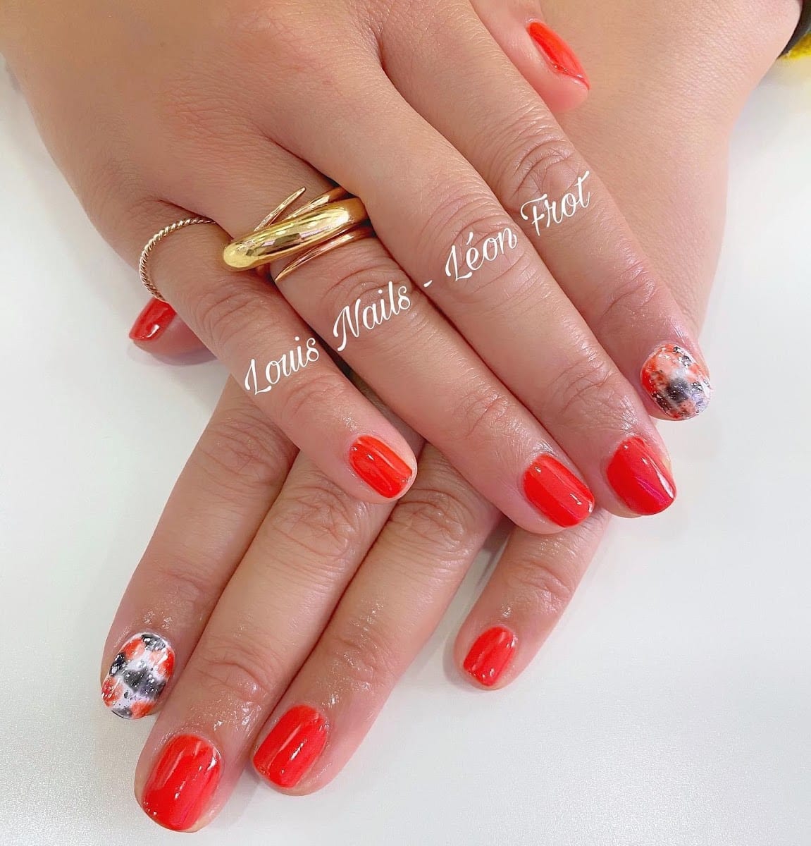 LOUIS NAILS