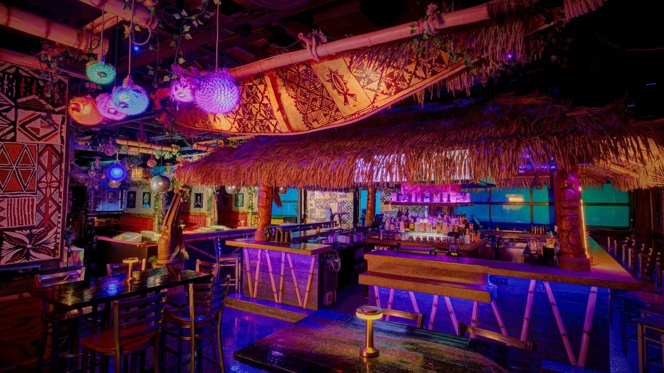 Glitter Gulch Tiki, photo 2
