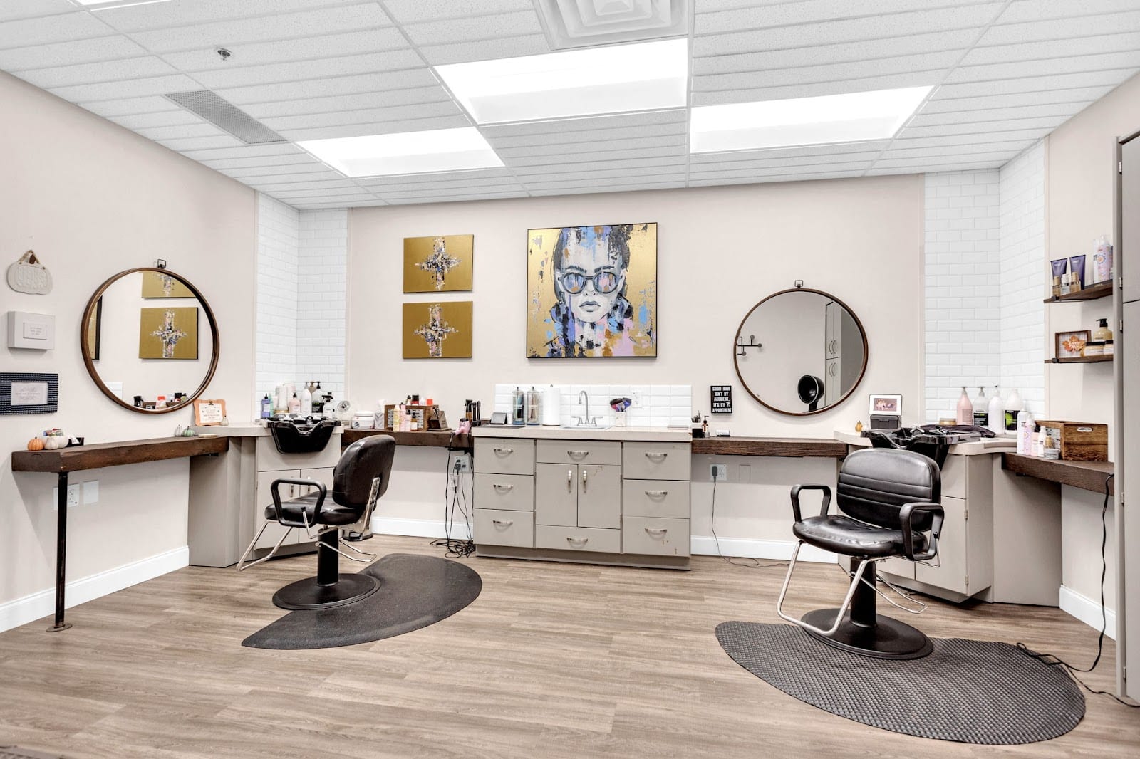 Sola Salons, photo 3