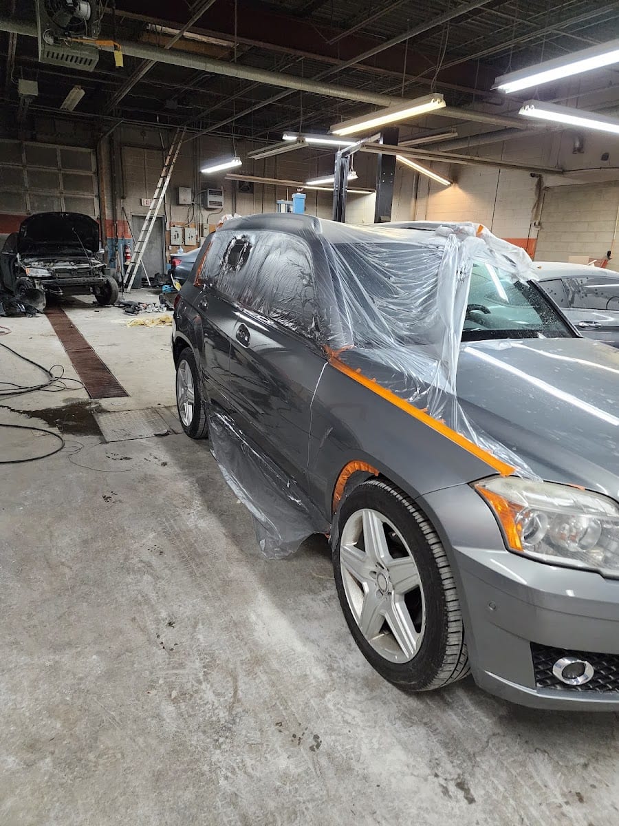Great Wall Auto Collision, photo 2