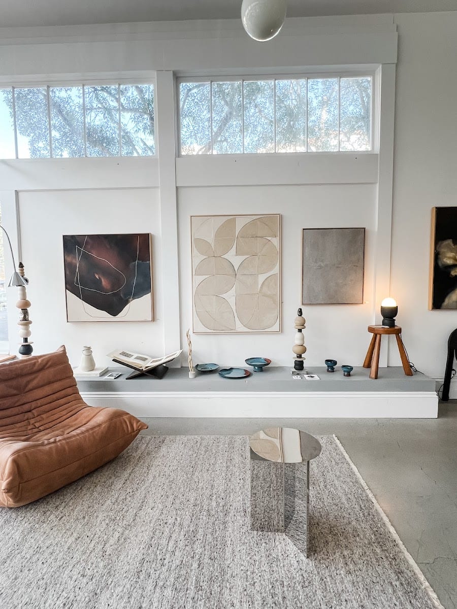 The Pop Up Gallery