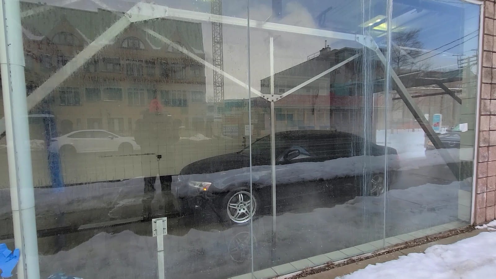 Esso Car Wash, photo 2