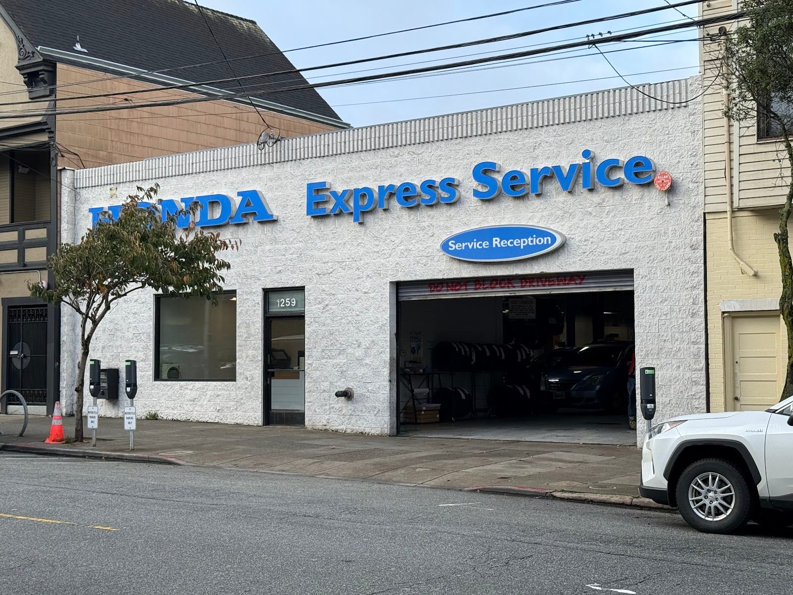 San Francisco Honda 9th Ave. Service Center