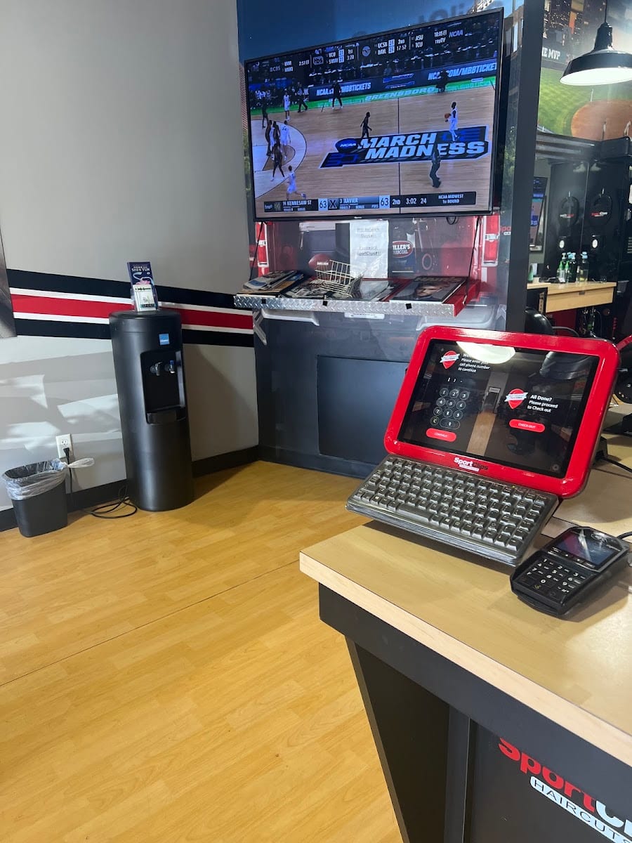 Sport Clips Haircuts of Scottsdale - Shea, photo 3
