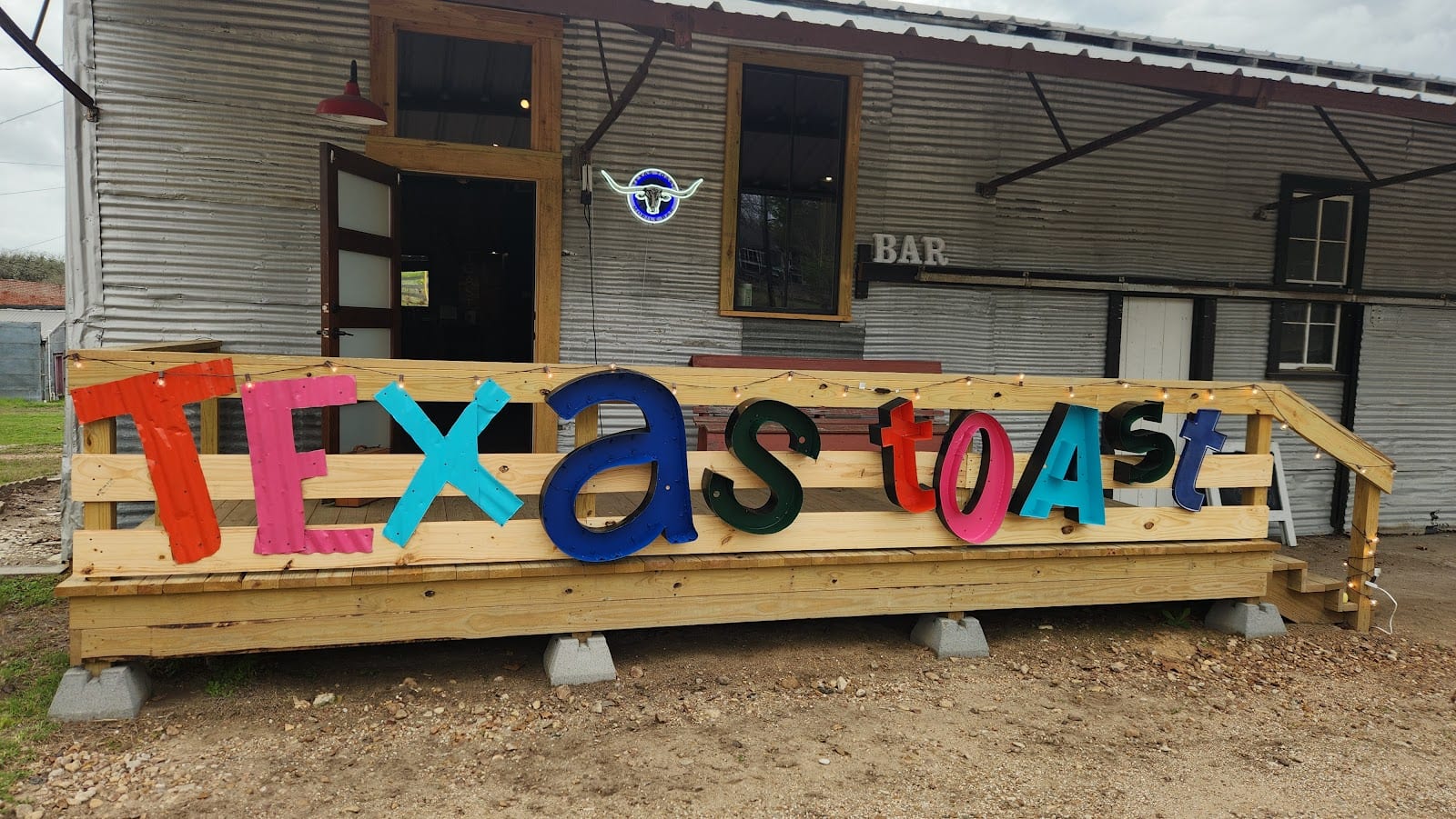 Texas Toast Cocktail Lounge & Mobile Bar Service