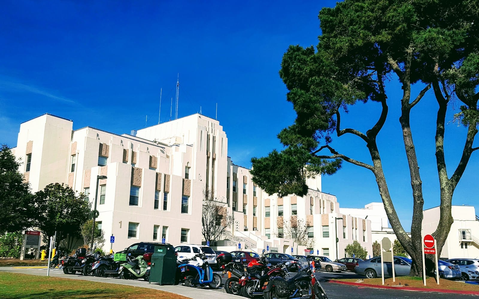 San Francisco VA Medical Center Emergency Room