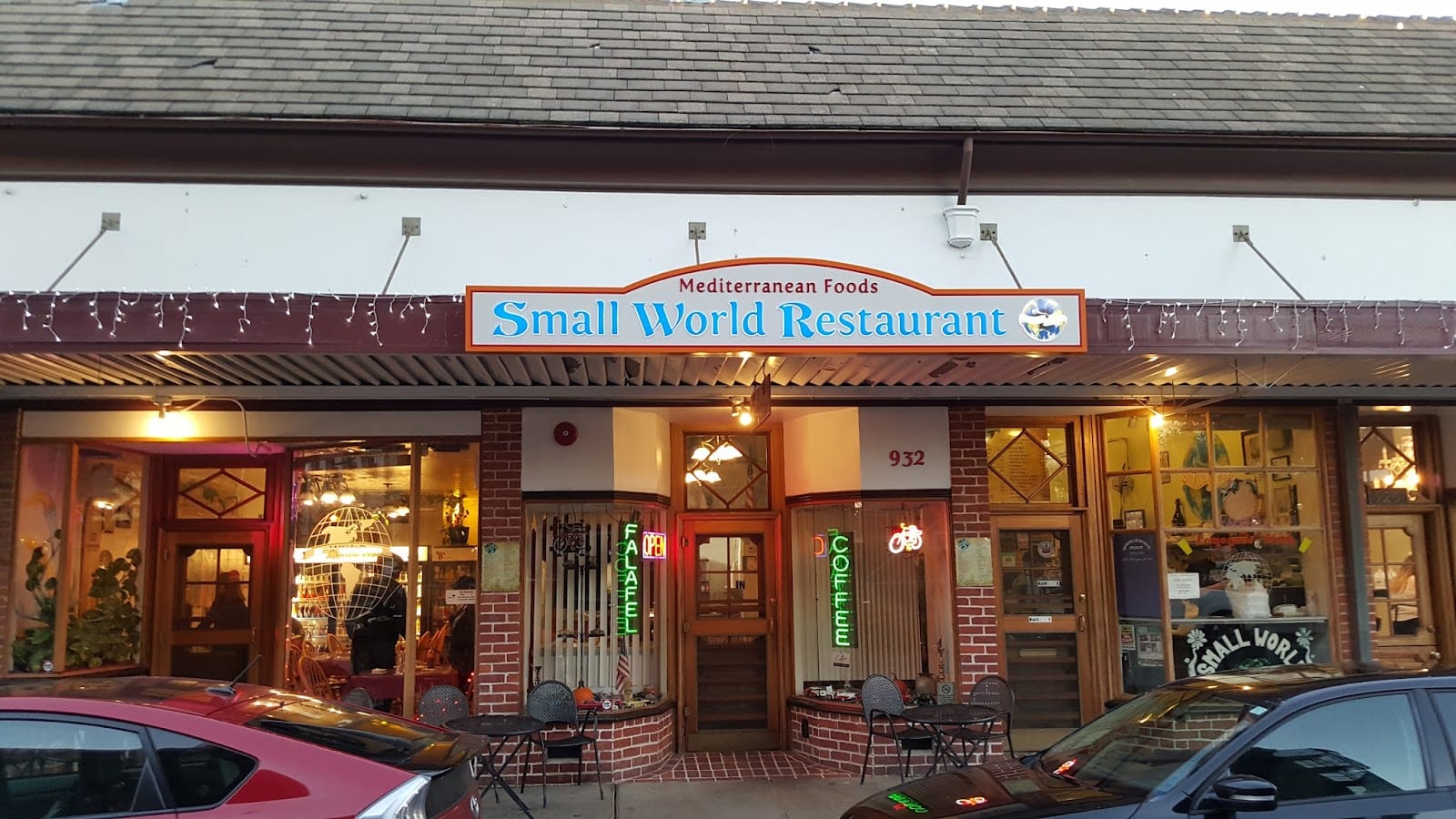 Small World Restaurant, photo 2
