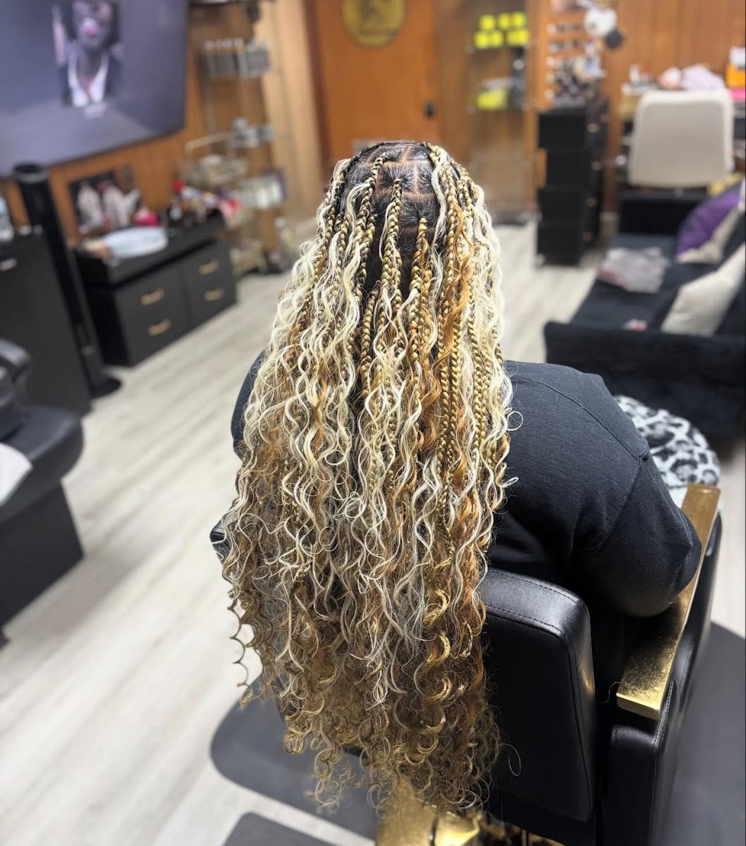 Black Onyx Hair Studios