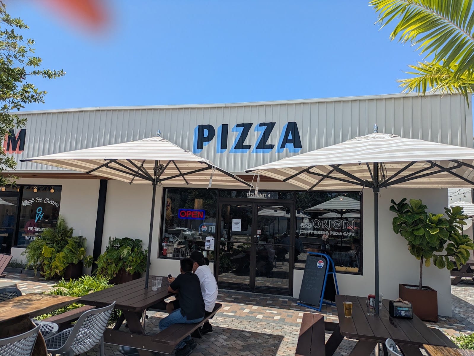 Origin Pizza Cafe & craft beer: Rosemary District