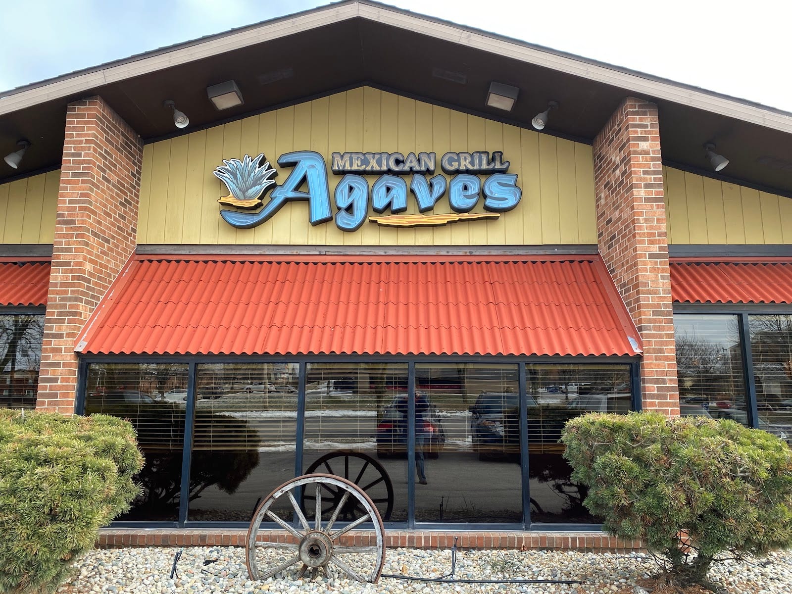 Agaves Mexican Grill
