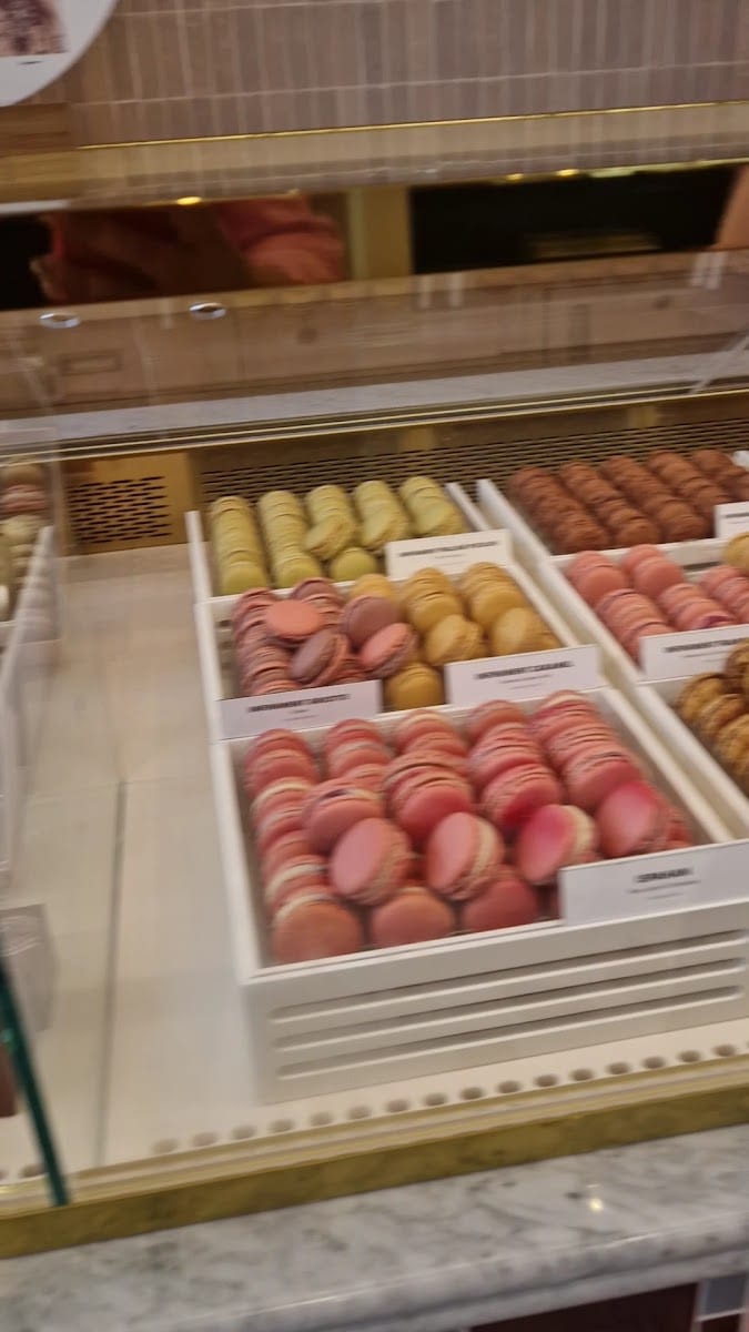 Pierre Hermé Paris, photo 3