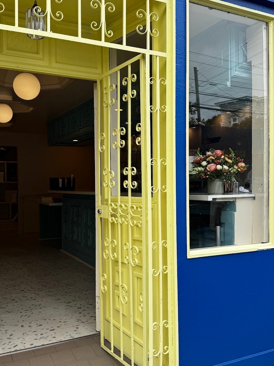Florecita Panaderia