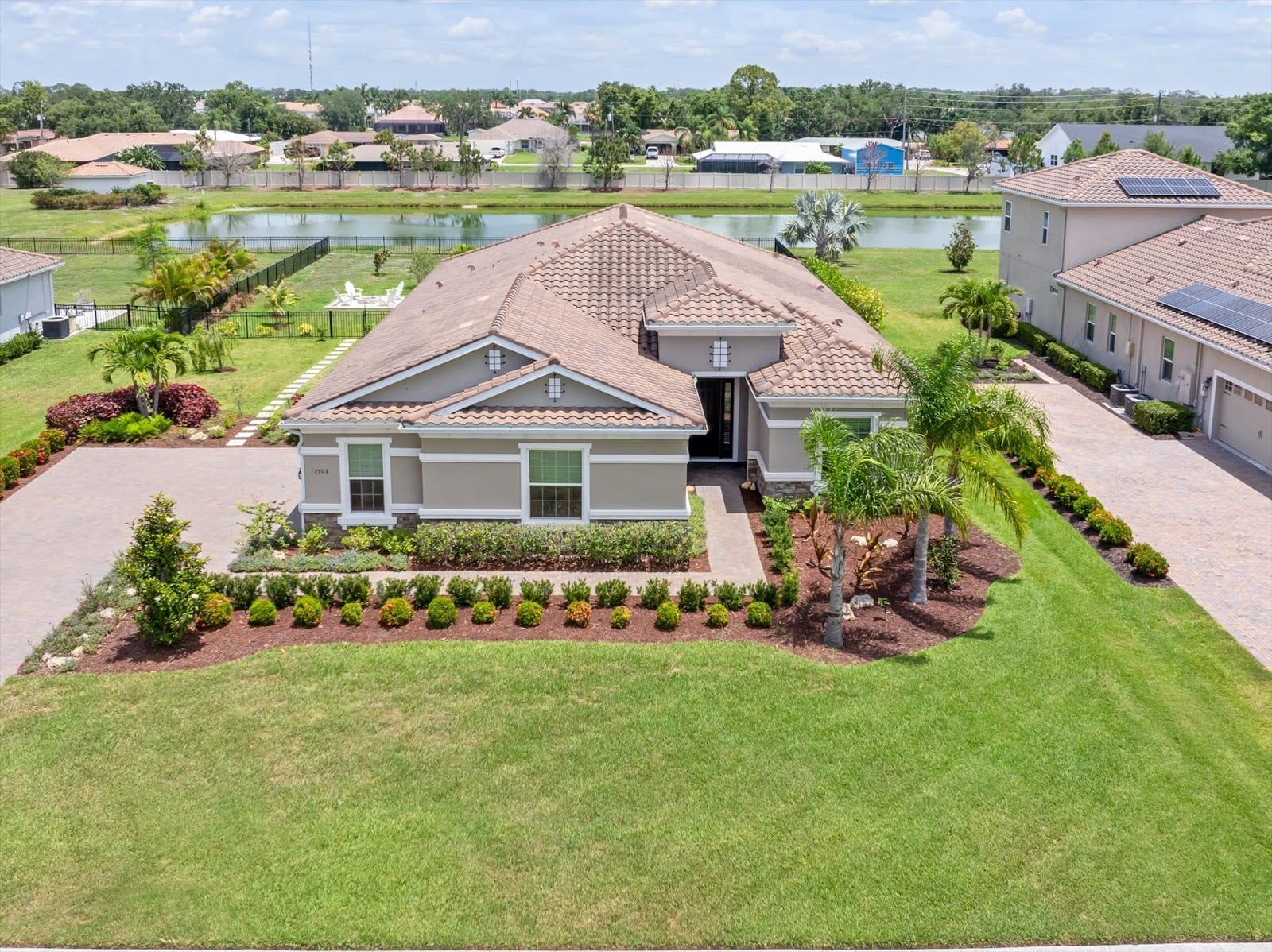 Sarasota Real Estate Solutions | Drew Russell P.A., Realtor | Michael Saunders and Company