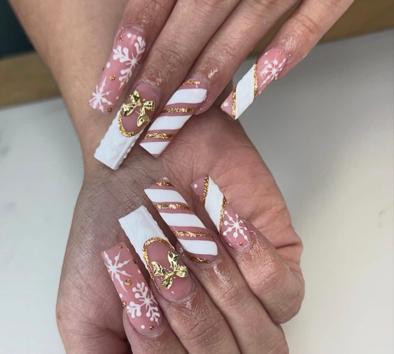 Nails with Finesse
