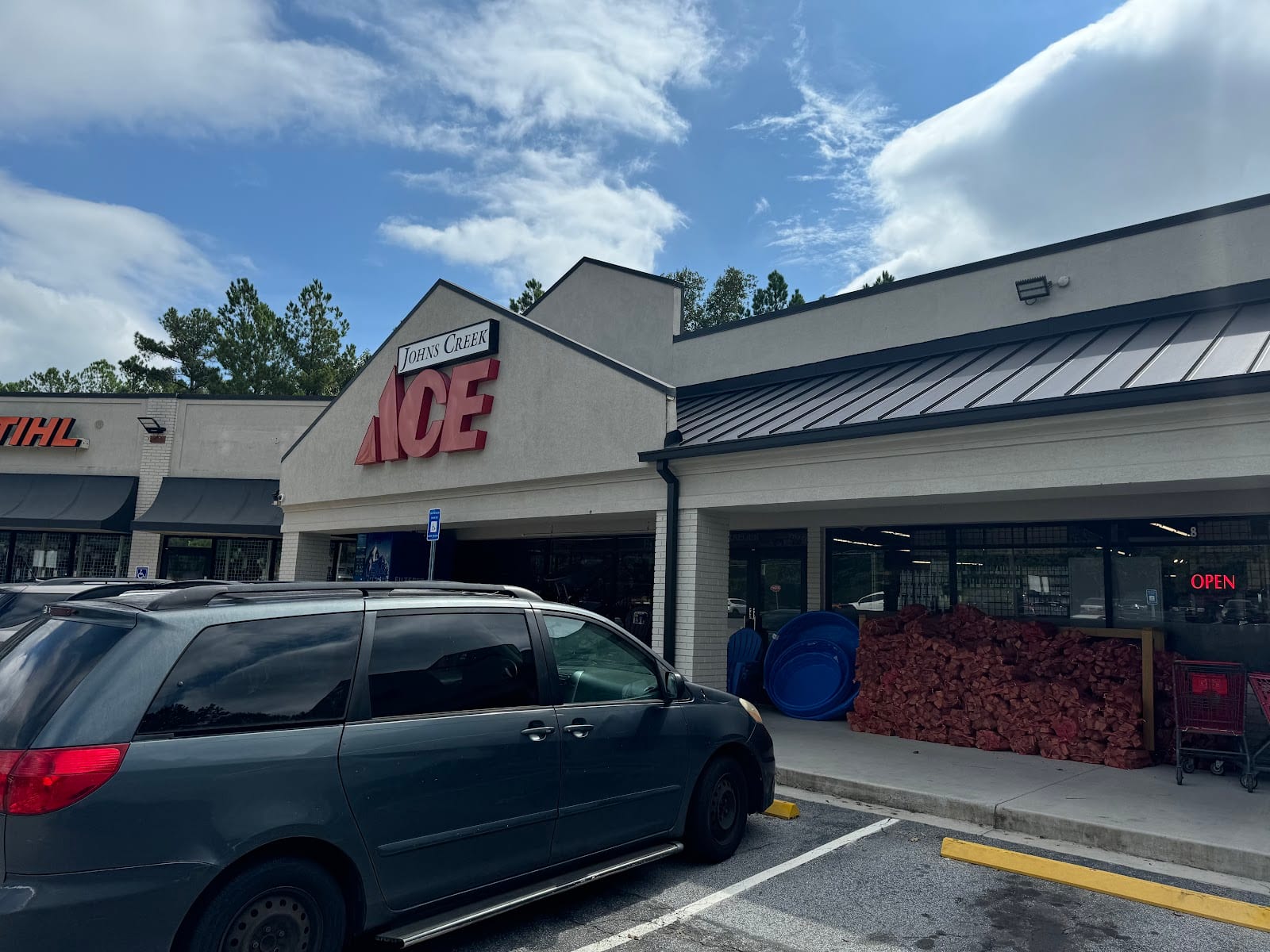 John's Creek Ace Hardware