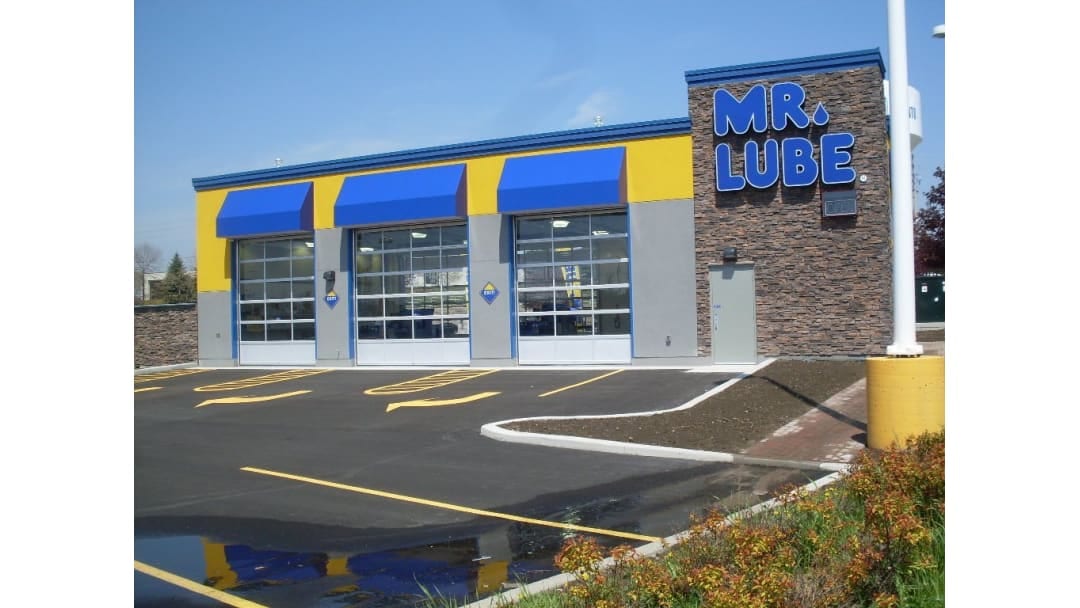 Mr. Lube + Tires, photo 2