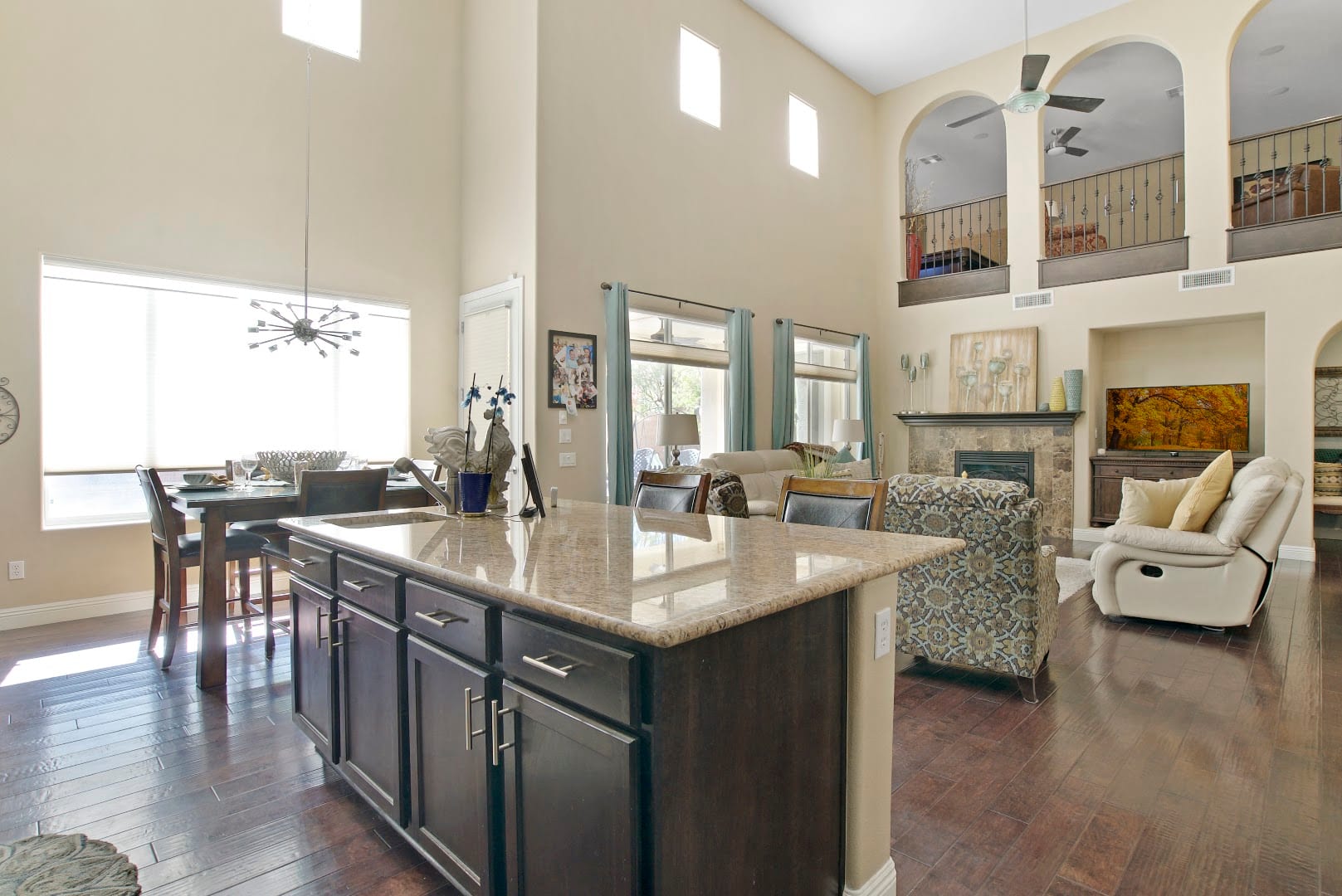 The Jolley Group - Casie & Derek Jolley | Realty One Group