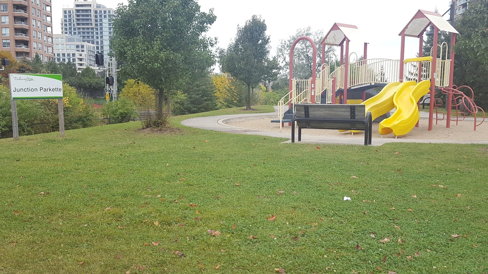 Junction Parkette, photo 3