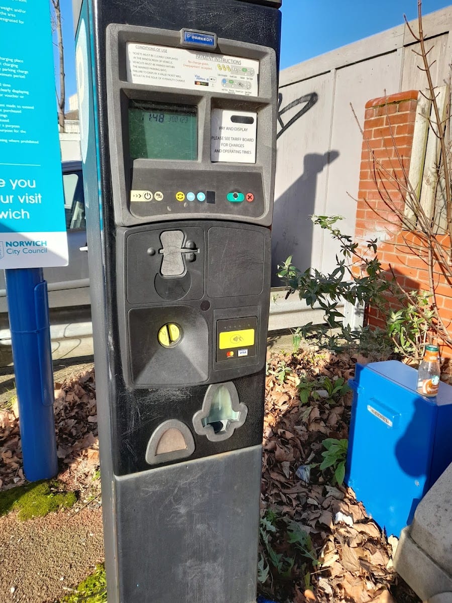 Queens Road Car Park, photo 2