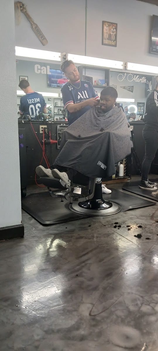 MasterPiece Raiders Barbershop