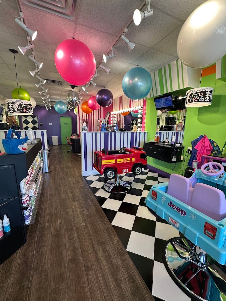 Sharkey's Cuts for Kids - Alpharetta, GA, photo 4