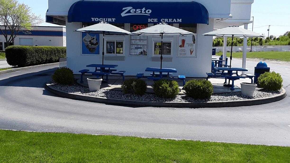 Zesto at Coldwater Crossing, photo 2