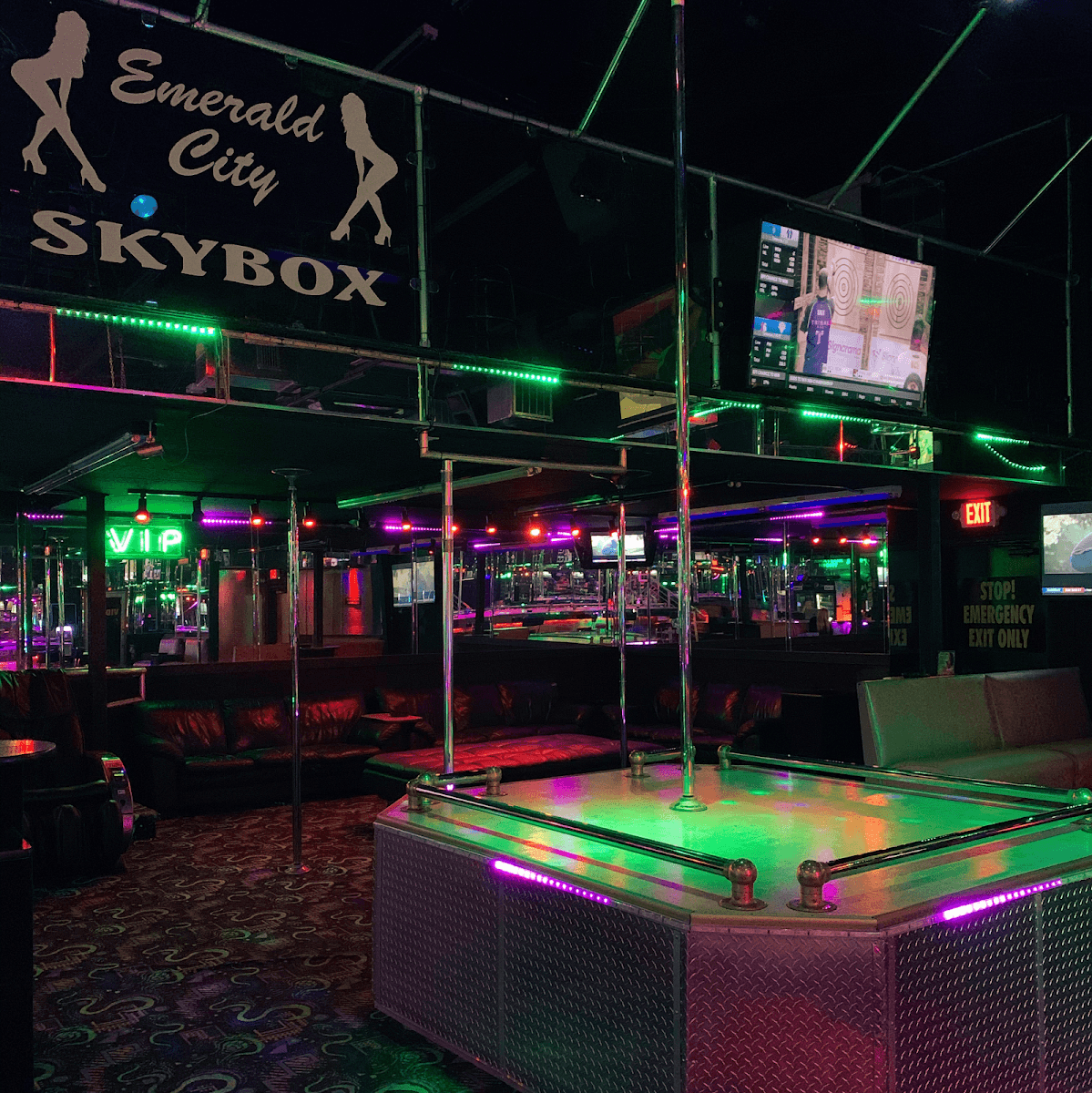Emerald City Gentleman's Club, photo 3