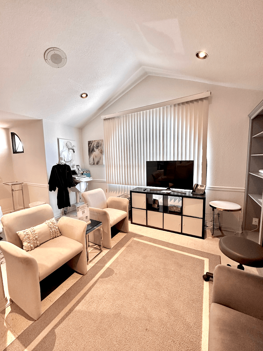 Wang Plastic Surgery & Med Spa - Santa Ana, photo 4