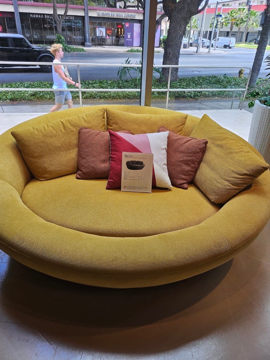 Honolulu Design Center, photo 2