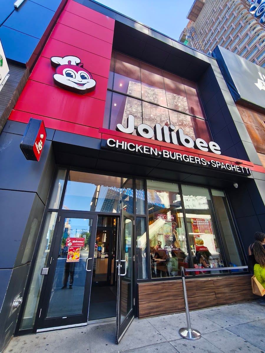 Jollibee, photo 2