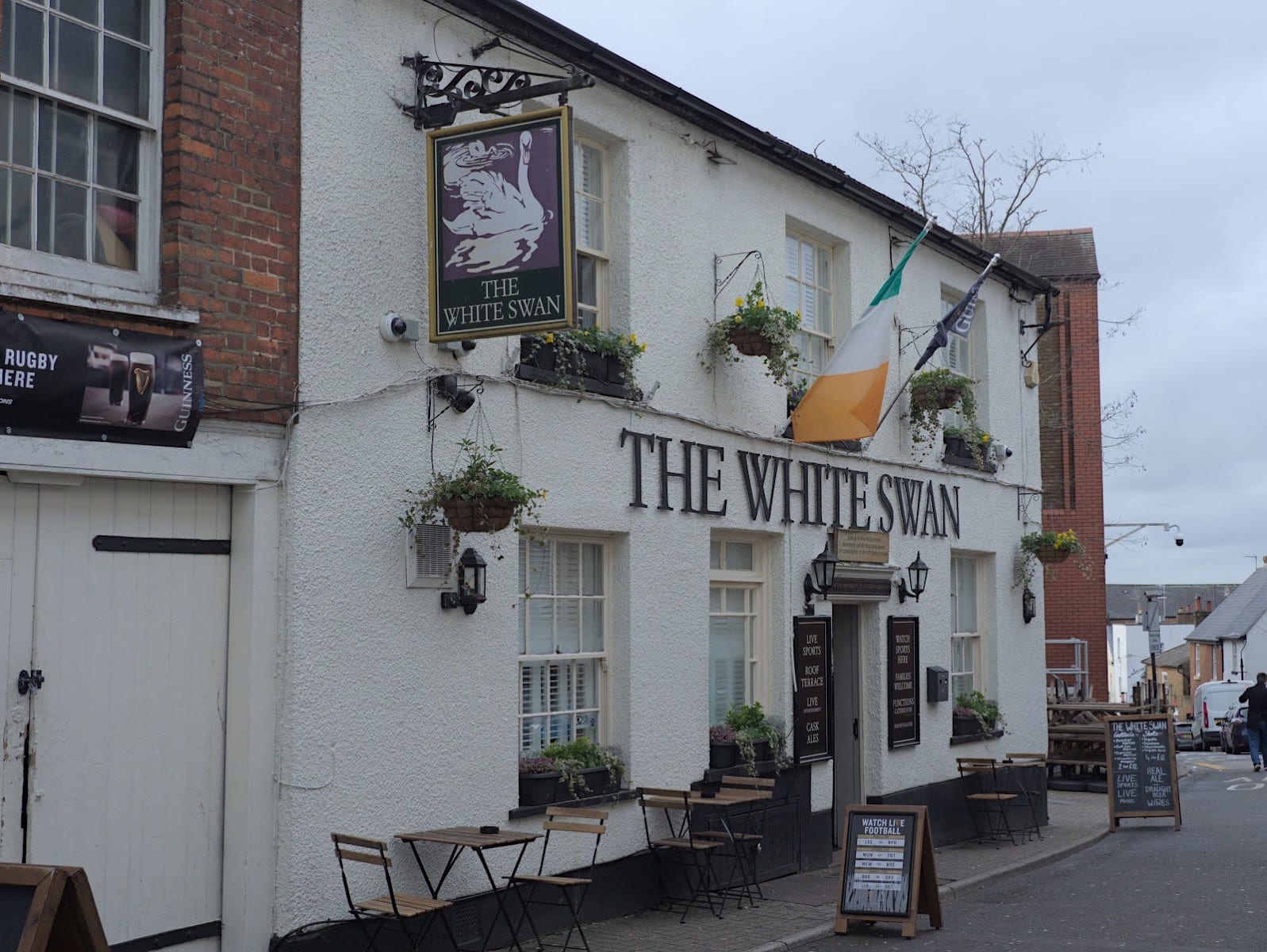 The White Swan, photo 4