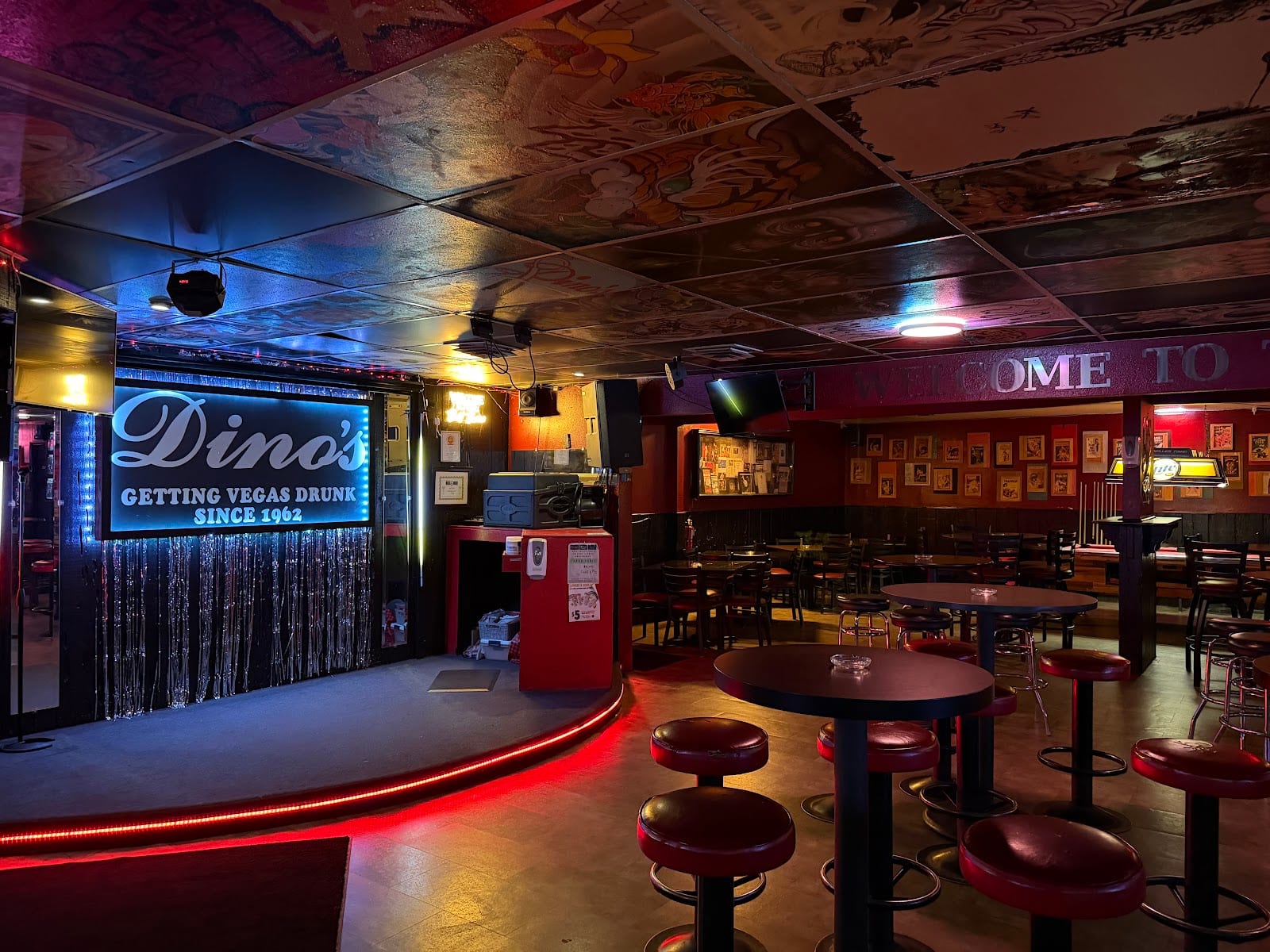 Dino's Lounge