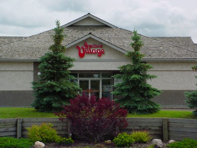Smilie's Village Restaurant & Bar, photo 2