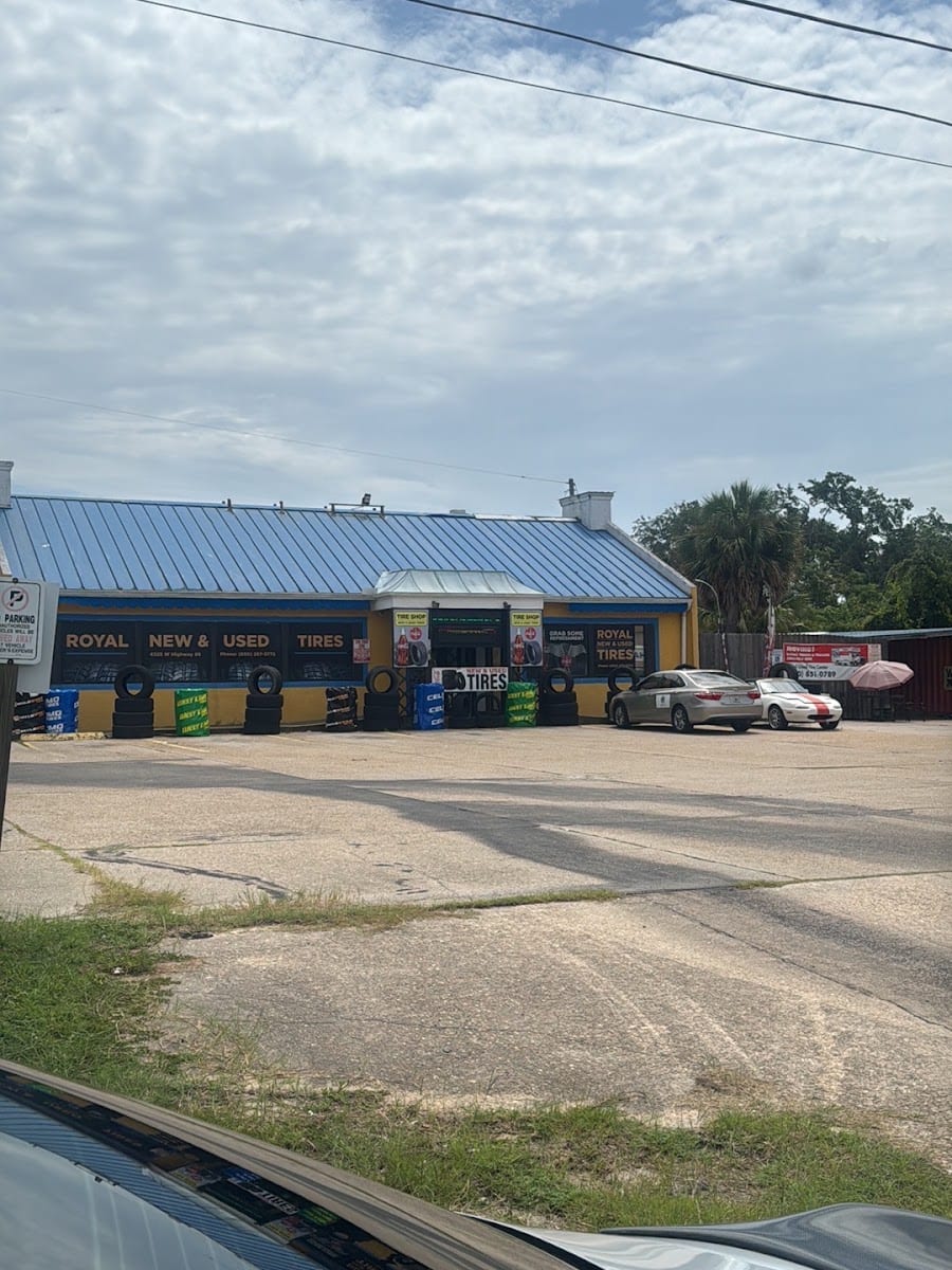Royal Used Tire Center, photo 4