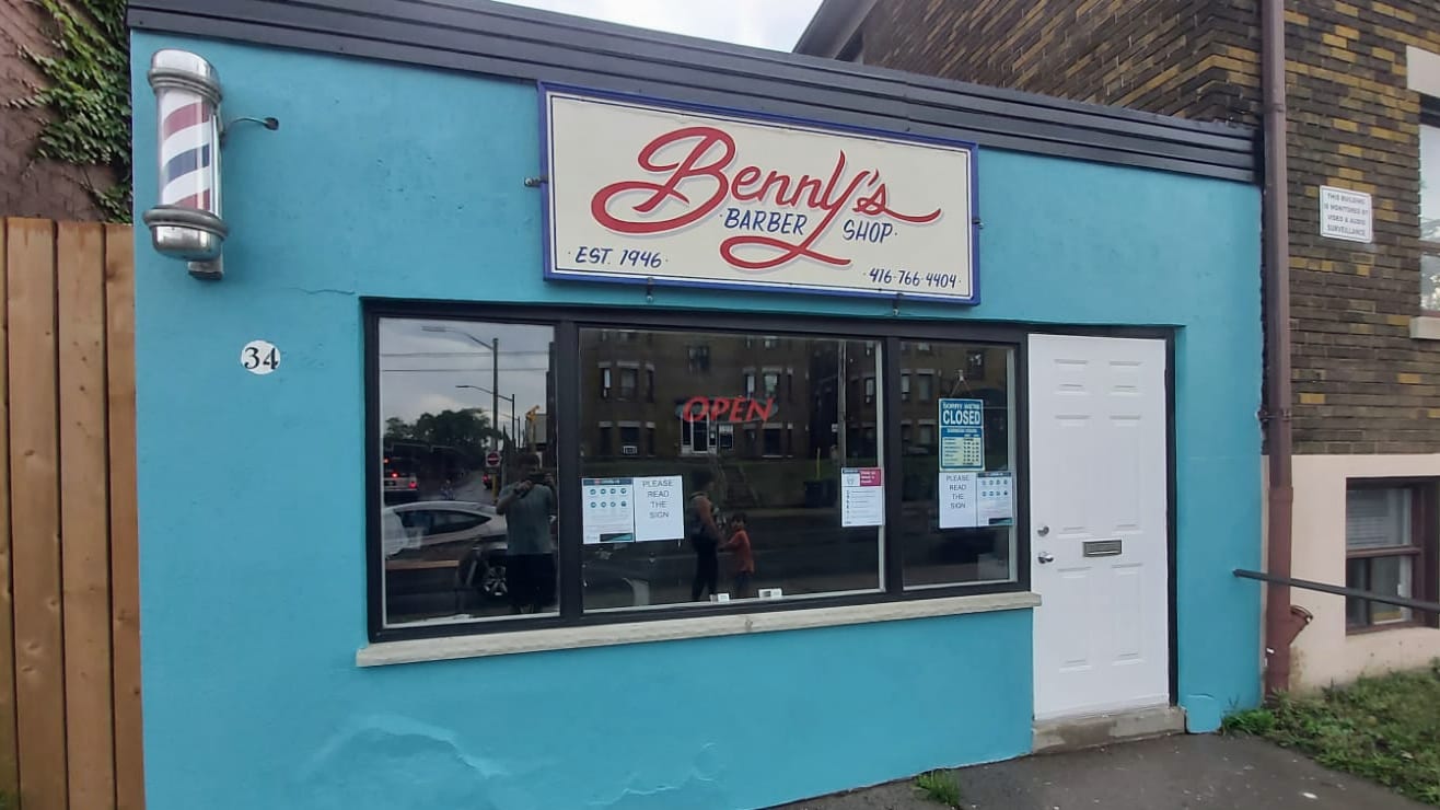 Benny's Barber Shop, photo 2