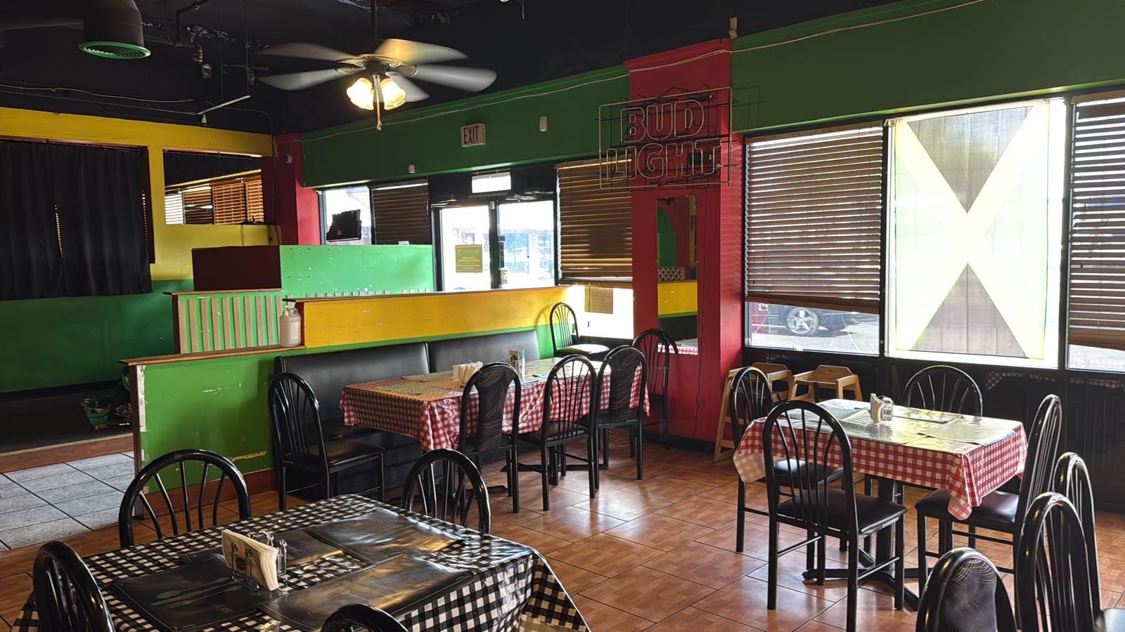 DaKrown - Afro-Caribbean Restaurant, photo 2