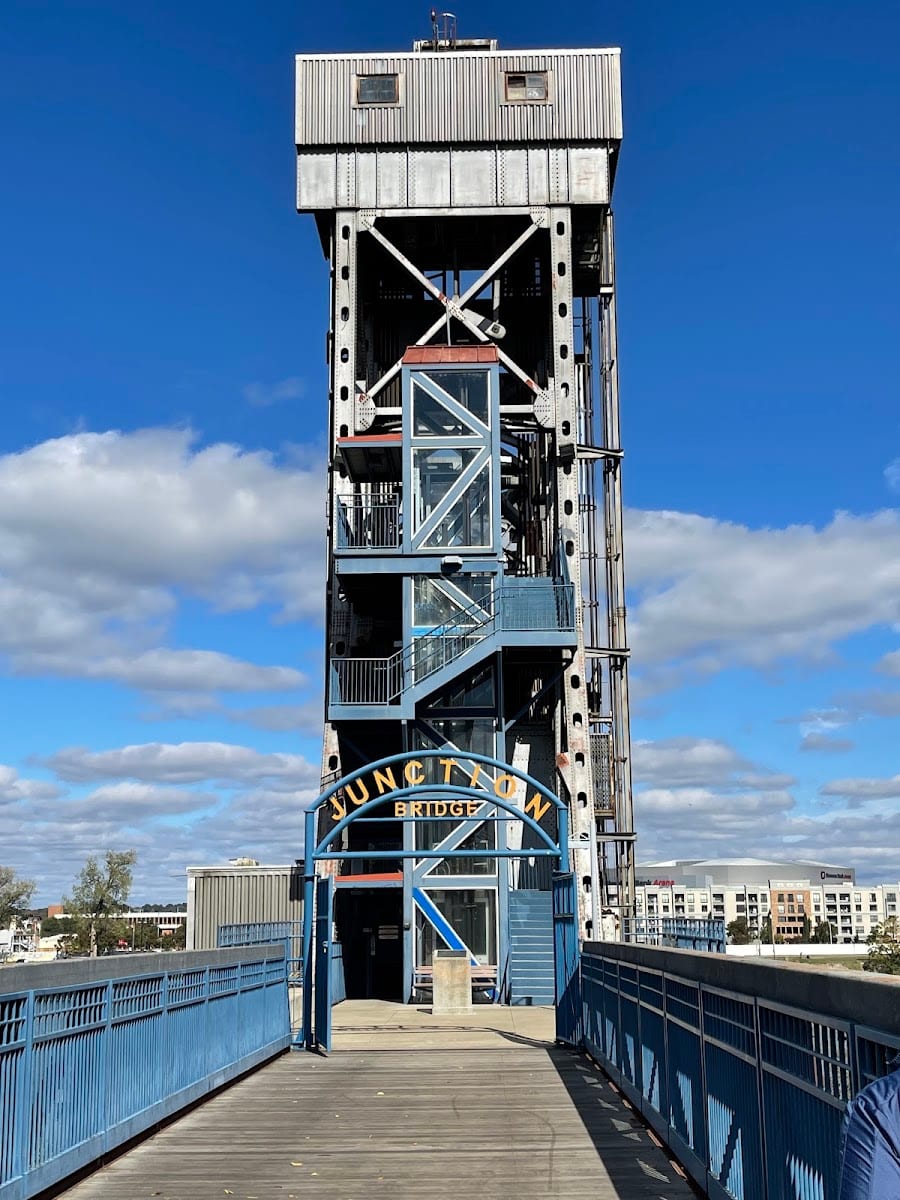 Julius Breckling Riverfront Park, photo 3