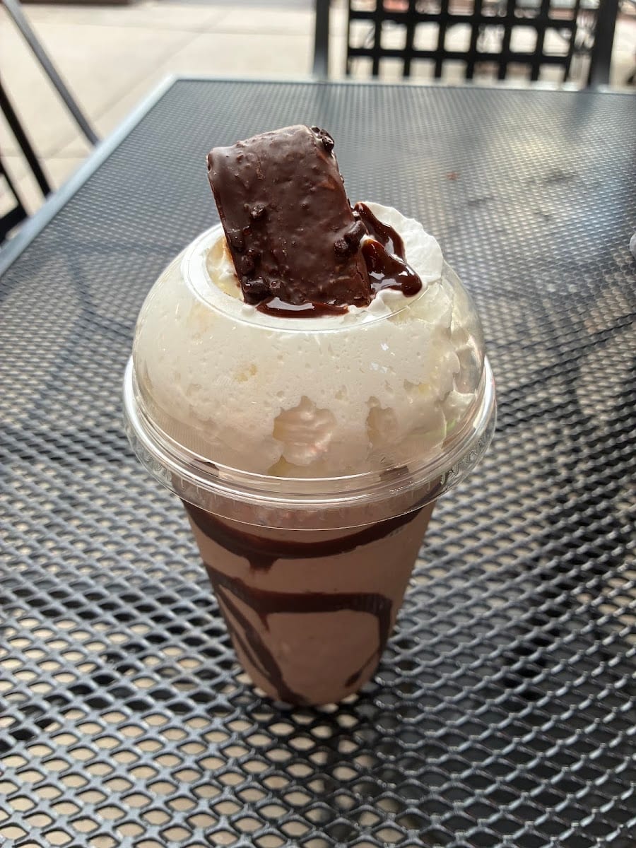 Shakes Alive, photo 3